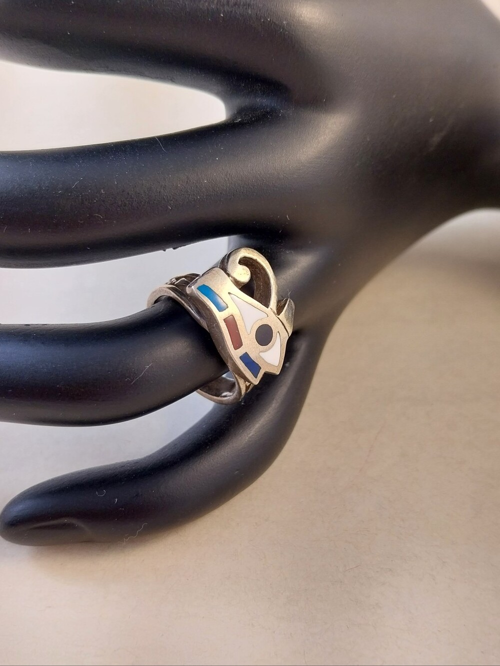 Vintage Sterling Silver Ring with Blue, White and Brown Inlay - Picture 9 of 11
